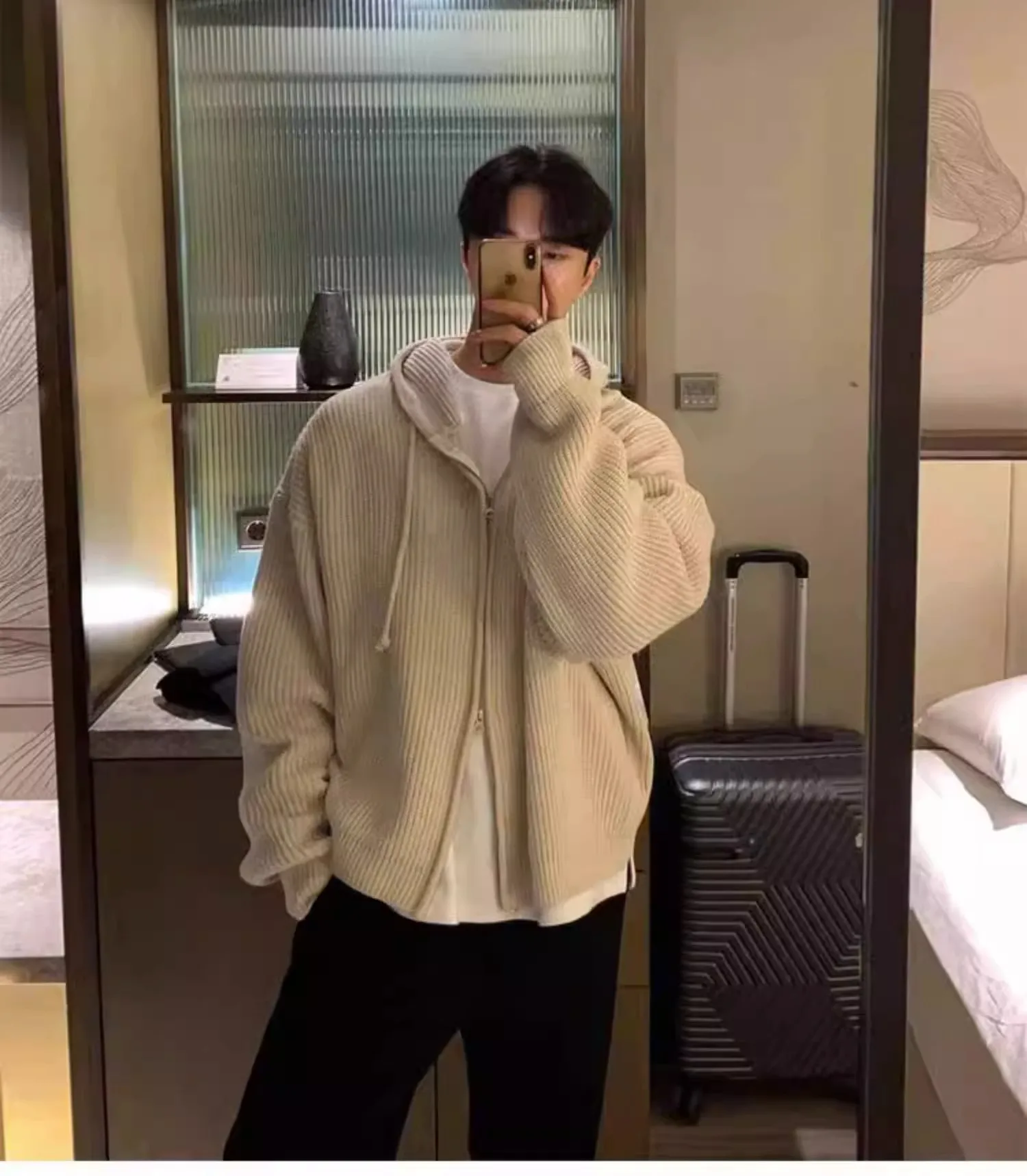 Men'S Fashion V Neck Sweater - Suéter de punto coreano de moda